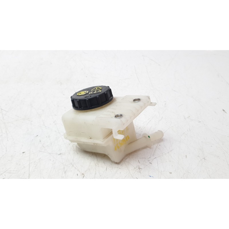 Recambio de deposito liquido de frenos para mazda 3 hatchback (bp) 2.0 skyactiv-g m hybrid referencia OEM IAM BDMC43551  
