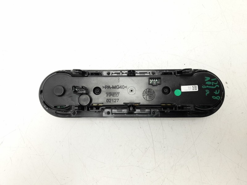 Recambio de mando climatizador para alfa romeo giulia (952_) 2.2 d (952aem250, 952aea250) referencia OEM IAM 156119591  