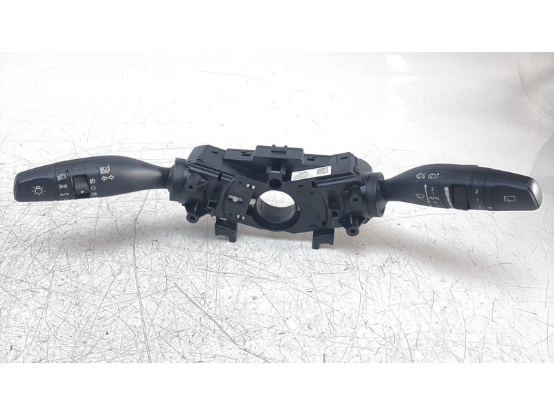 Recambio de mando multifuncion para kia niro referencia OEM IAM 93404Q4960  