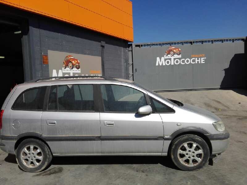 opel zafira a del año 2003