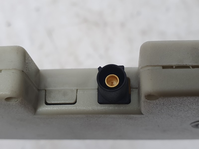 Recambio de amplificador de antena para bmw 3 (e90) 320 d referencia OEM IAM 21367510 AV692893406 