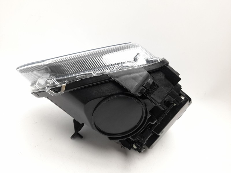 Recambio de faro izquierdo para omoda omoda 5 hev referencia OEM IAM 605000605AA  