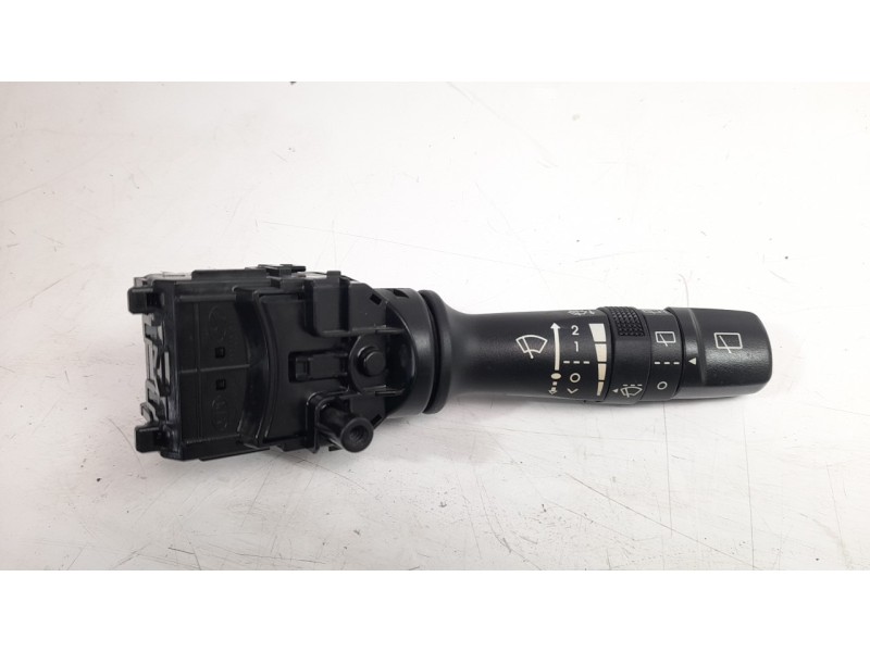Recambio de mando limpia para hyundai i20 1.2 16v cat referencia OEM IAM 202008910  