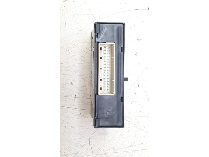 Recambio de modulo electronico para mazda 3 hatchback (bp) 2.0 skyactiv-g m hybrid referencia OEM IAM KR9P675U0  