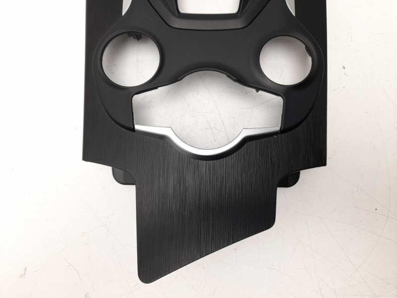 Recambio de moldura para alfa romeo giulia (952_) 2.2 d (952aem250, 952aea250) referencia OEM IAM 156114685  