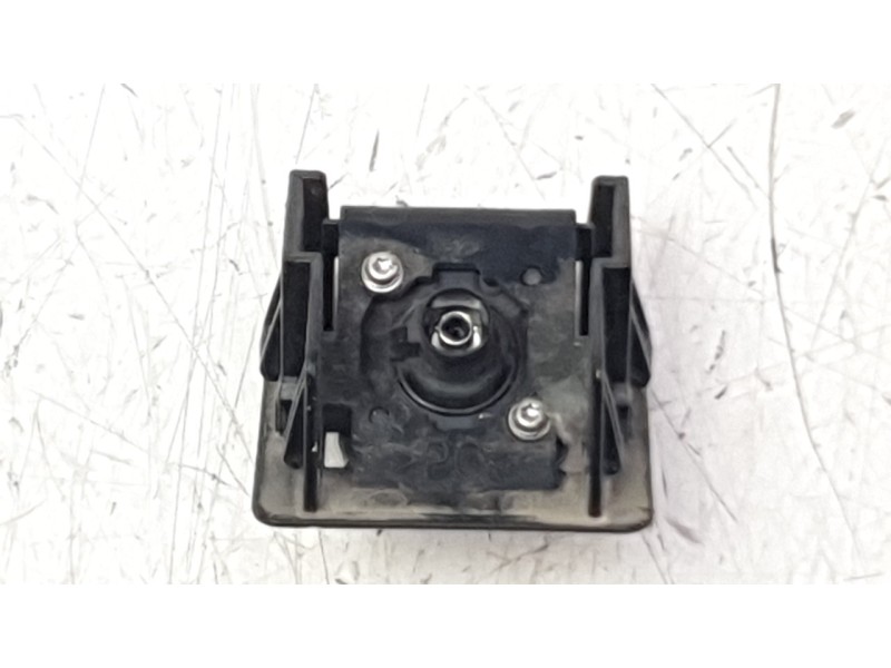 Recambio de camara vision trasera para mazda 3 hatchback (bp) 2.0 skyactiv-g m hybrid referencia OEM IAM B0L167RC0  
