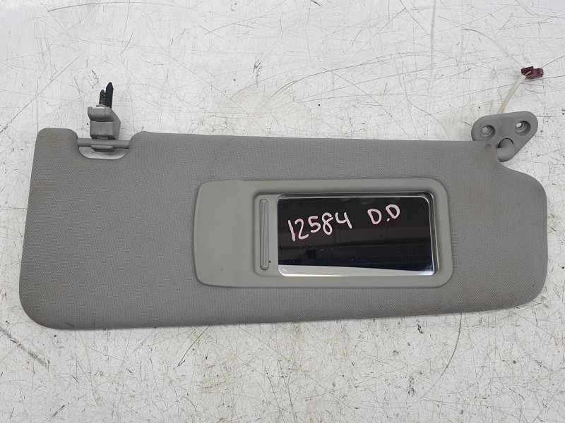 Recambio de parasol derecho para bmw 3 (e90) 320 d referencia OEM IAM 51166981650  