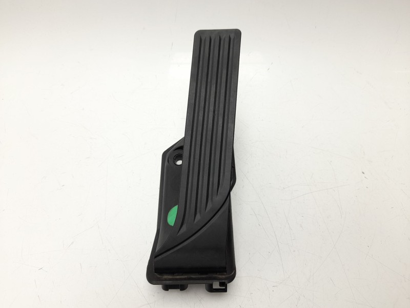 Recambio de potenciometro pedal para alfa romeo giulia (952_) 2.2 d (952aem250, 952aea250) referencia OEM IAM 50549539  