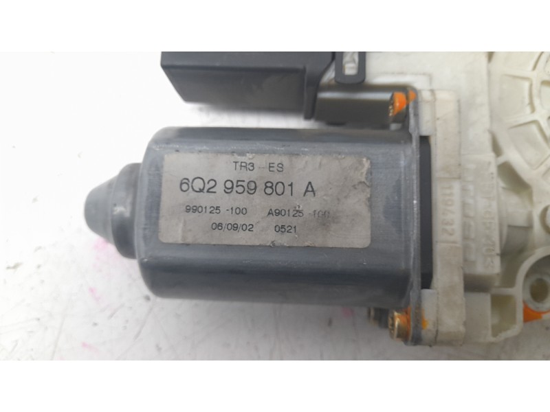 Recambio de elevalunas delantero derecho para seat ibiza (6l1) sport referencia OEM IAM 6Q2959801A  