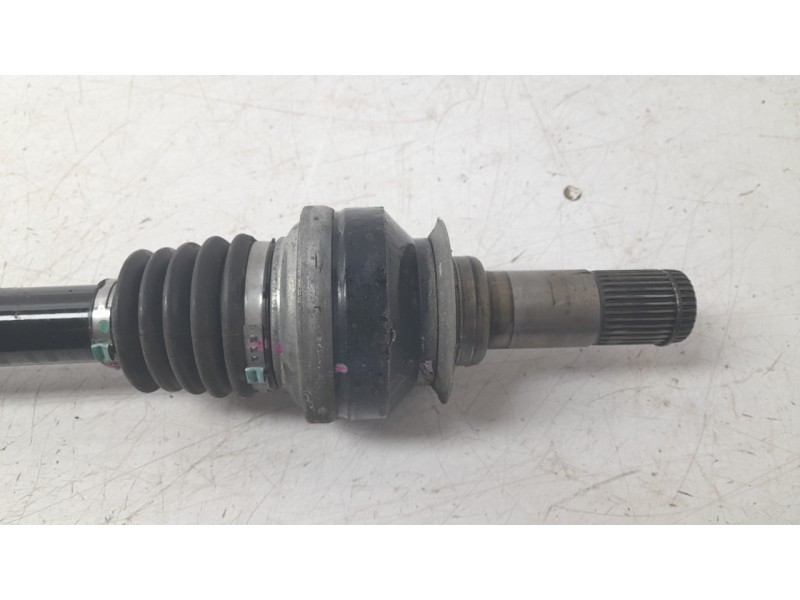Recambio de transmision trasera derecha para alfa romeo giulia (952_) 2.2 d (952aem250, 952aea250) referencia OEM IAM 0050549851