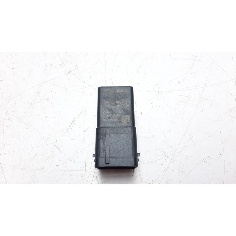 Recambio de caja precalentamiento para citroen jumpy fugón 1.5 blue-hdi fap referencia OEM IAM 9803299780 51299058A 