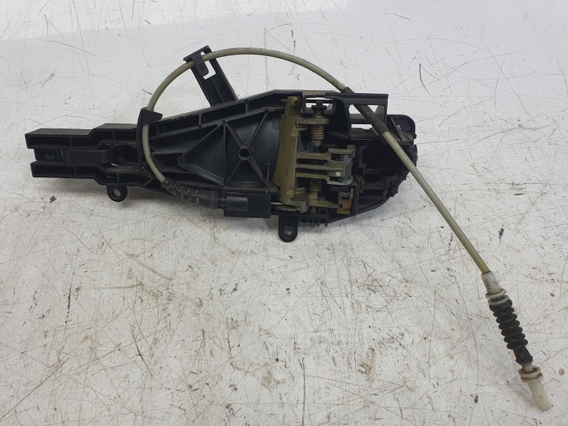 Recambio de maneta exterior delantera derecha para bmw 3 (e90) 320 d referencia OEM IAM 51217207562  BM8228013