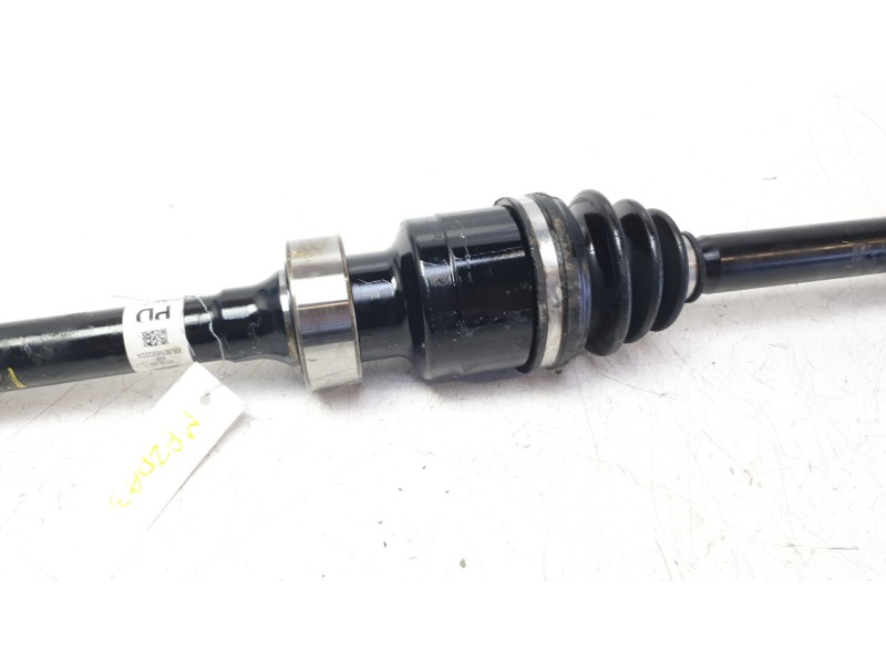 Recambio de transmision delantera derecha para mazda 3 hatchback (bp) 2.0 skyactiv-g m hybrid referencia OEM IAM EBJ92MBE222A GT