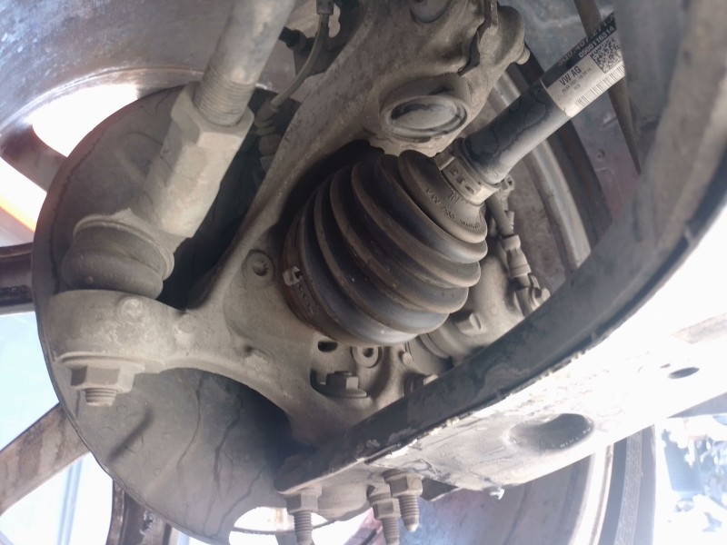 Recambio de mangueta delantera izquierda para cupra formentor (km7, kmp) 1.5 tsi referencia OEM IAM   