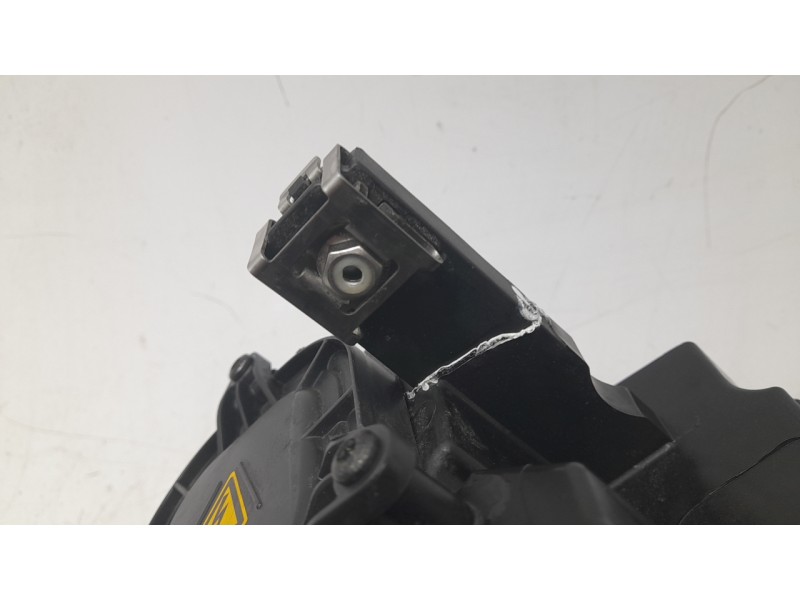 Recambio de faro izquierdo para audi a4 b9 avant (8w5, 8wd) 2.0 tdi referencia OEM IAM 8W0941005  10102381002/11025401/2030083/2