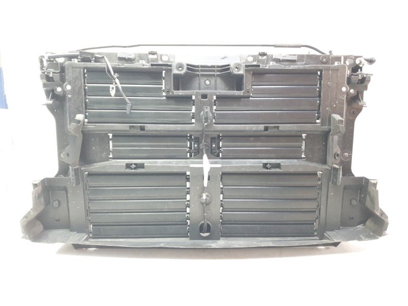 Recambio de panel frontal para mazda 3 hatchback (bp) 2.0 skyactiv-g m hybrid referencia OEM IAM BEDP53100D  