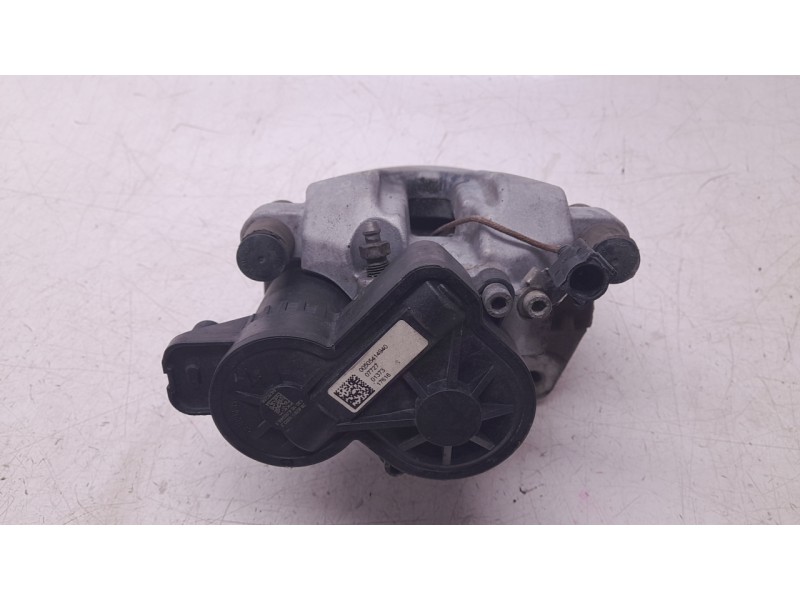 Recambio de pinza freno trasera derecha para alfa romeo giulia (952_) 2.2 d (952aem250, 952aea250) referencia OEM IAM 505414940 
