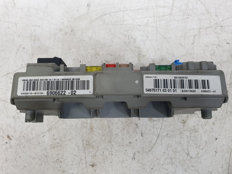 Recambio de caja reles / fusibles para bmw 3 (e90) 320 d referencia OEM IAM 690662202  