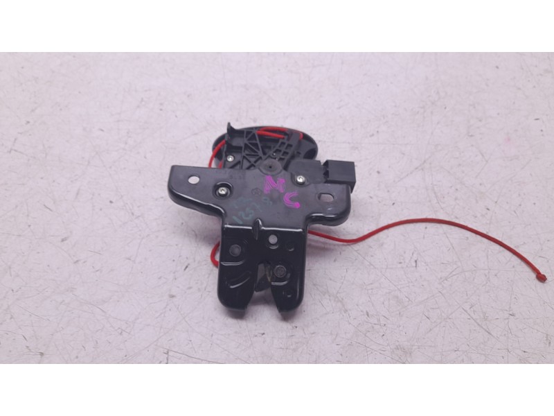 Recambio de cerradura maletero / porton para alfa romeo giulia (952_) 2.2 d (952aem250, 952aea250) referencia OEM IAM 50536492  