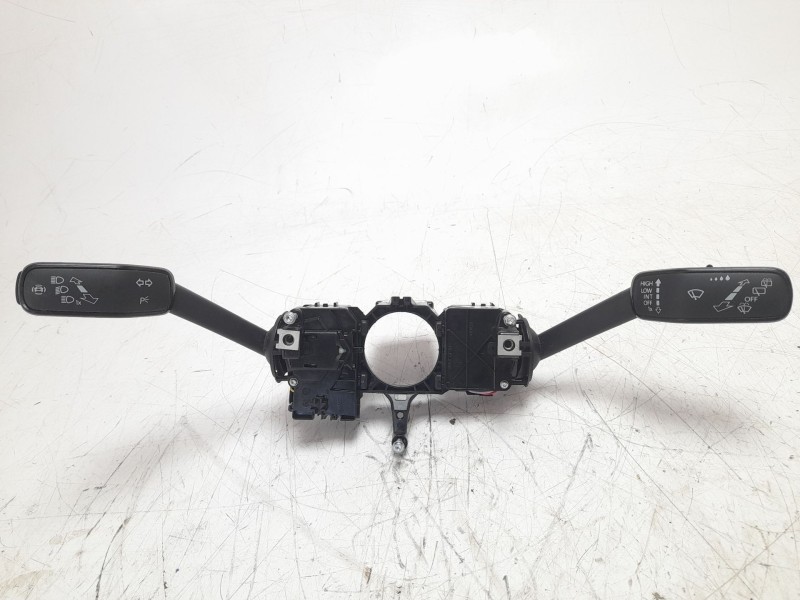 Recambio de mando multifuncion para volkswagen taigo (cs1) 1.0 tsi referencia OEM IAM 2Q0953502P  