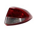 PILOTO TRASERO DERECHO 92402D7100 108405250/16396502/3540504