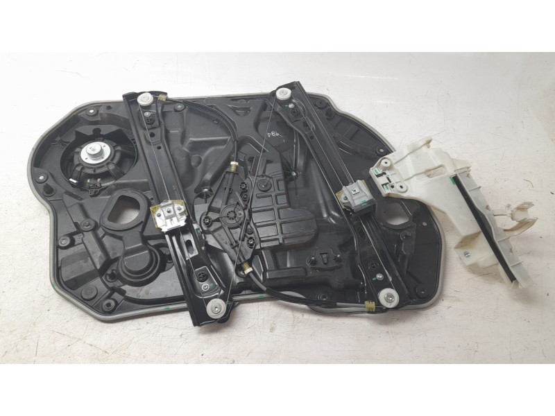 Recambio de elevalunas delantero derecho para alfa romeo giulia (952_) 2.2 d (952aem250, 952aea250) referencia OEM IAM 005054682