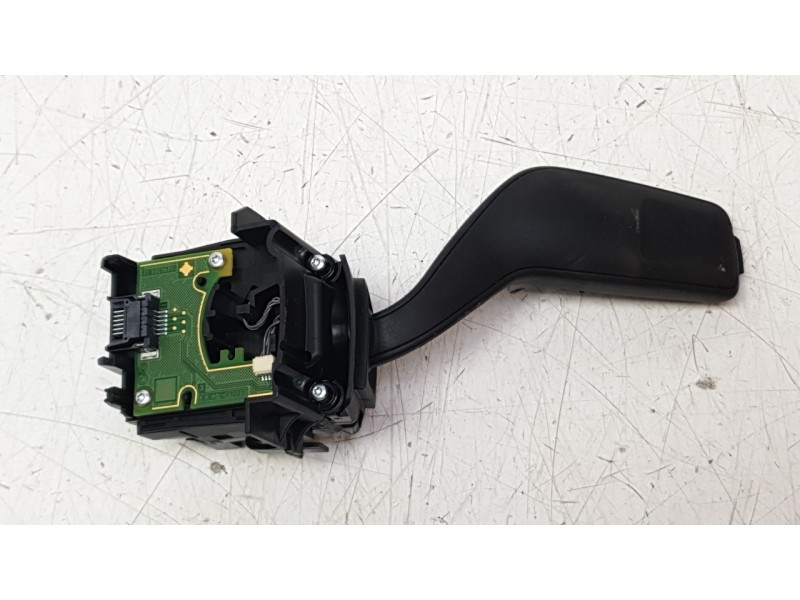 Recambio de mando intermitentes para ford kuga iii (dfk) 2.5 duratec plug-in-hybrid referencia OEM IAM LB5T13335DAW  