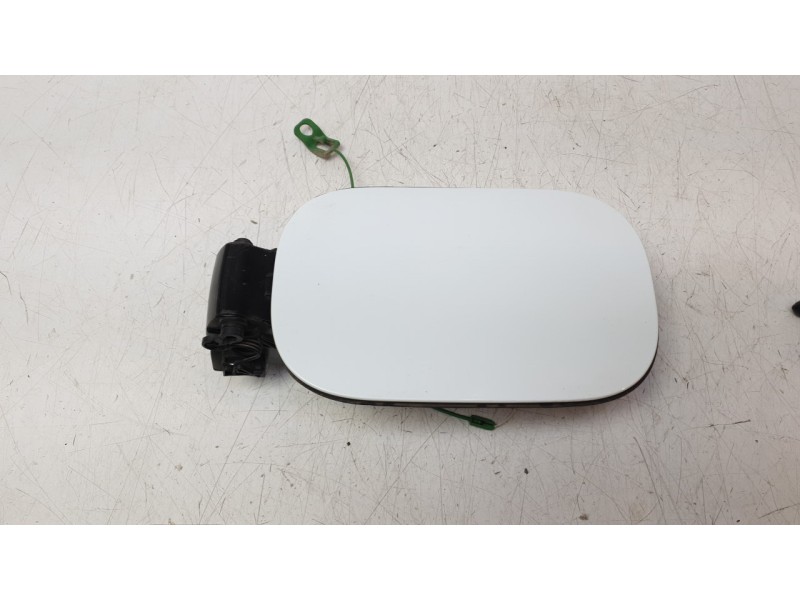 Recambio de tapa exterior combustible para ford kuga iii (dfk) 2.5 duratec plug-in-hybrid referencia OEM IAM LV4BS405C46AD  