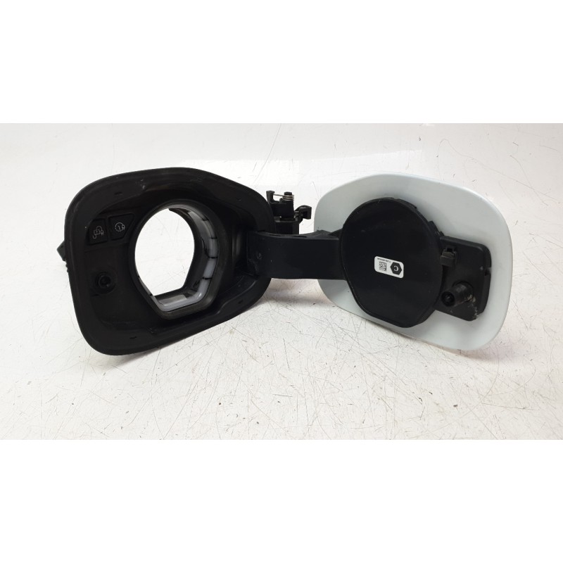 Recambio de tapa exterior combustible para ford kuga iii (dfk) 2.5 duratec plug-in-hybrid referencia OEM IAM LJ6BS405A02  