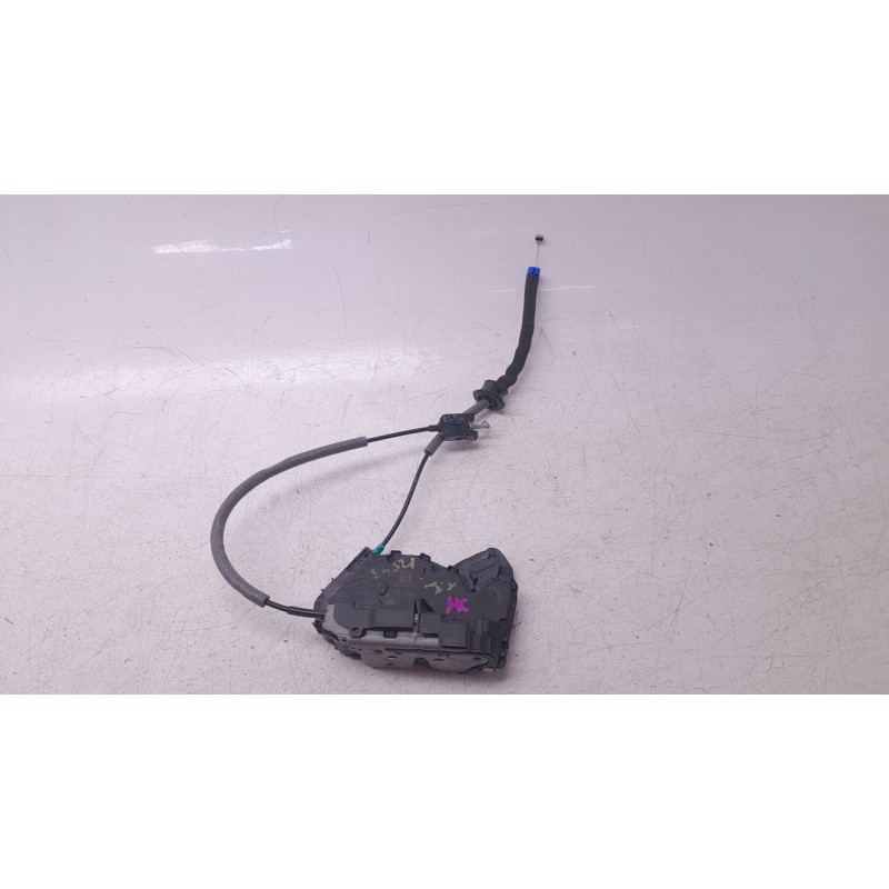 Recambio de cerradura puerta trasera izquierda para audi q3 sportback (f3n) 35 tdi referencia OEM IAM 5TA839015Q  