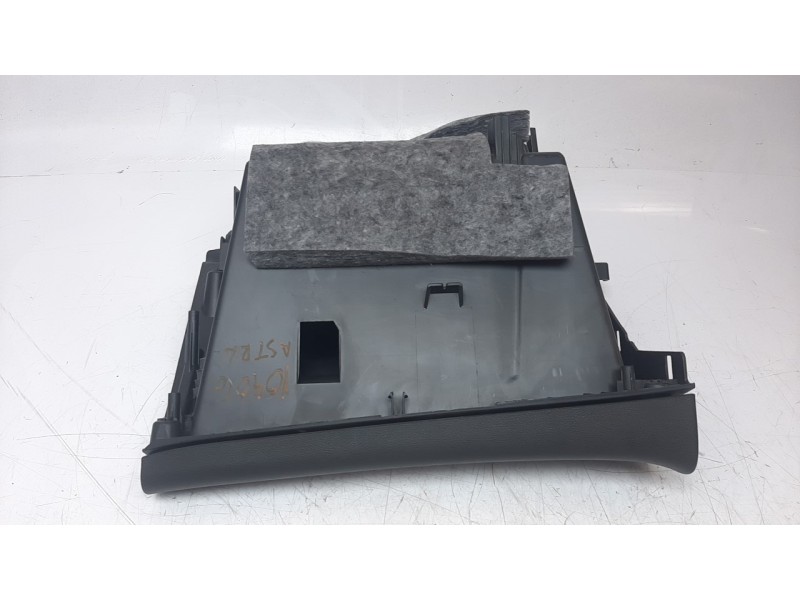 Recambio de guantera para opel astra j lim. 1.7 16v cdti referencia OEM IAM 13373796  