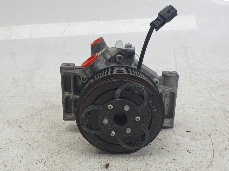 Recambio de compresor aire acondicionado para dacia sandero iii 1.0 tce 90 eco-g referencia OEM IAM 926008469R  