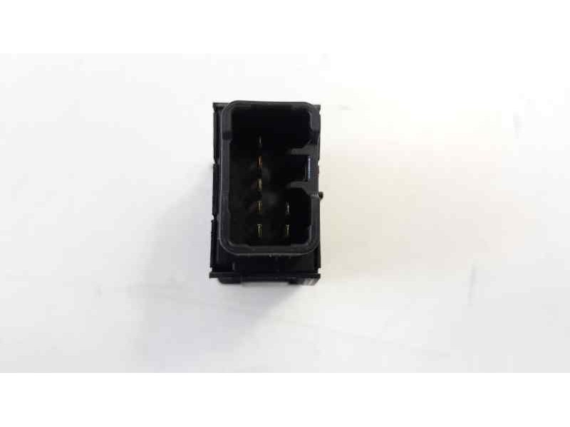 Recambio de interruptor para suzuki vitara 1.6 ddis comfort 4x4 referencia OEM IAM 3778054P90  
