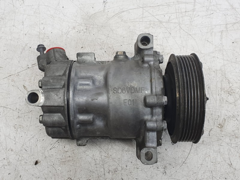 Recambio de compresor aire acondicionado para renault kangoo express (fw0/1_) 1.5 dci 95 (fw16) referencia OEM IAM 926002484R A4