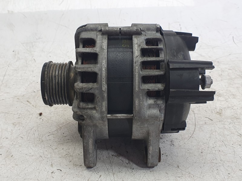 Recambio de alternador para renault kangoo express (fw0/1_) 1.5 dci 95 (fw16) referencia OEM IAM 231007243R  ESARE000/ALF001A51H