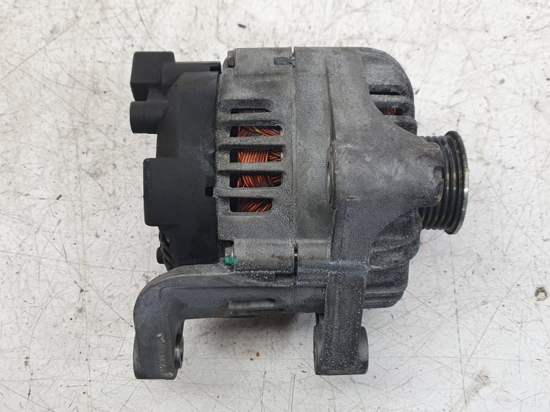 Recambio de alternador para bmw 3 (e90) 320 d referencia OEM IAM 12317802471  ALF140351HQ/ALF140351VL/ROF720185SF