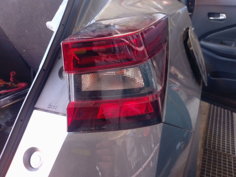 Recambio de piloto trasero derecho para nissan juke (f16_) 1.6 hybrid referencia OEM IAM   
