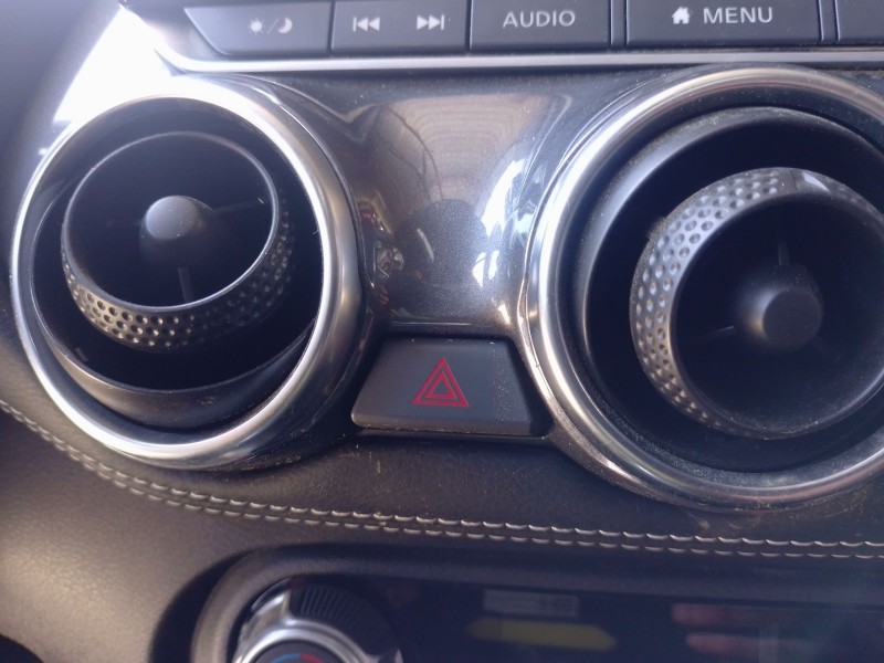 Recambio de warning para nissan juke (f16_) 1.6 hybrid referencia OEM IAM   