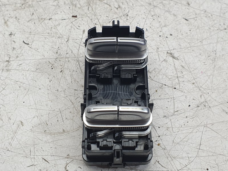 Recambio de mando elevalunas delantero izquierdo para jaecoo 7 phev 2025 referencia OEM IAM 808001266AA  