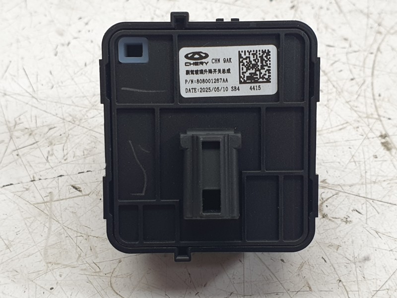 Recambio de mando elevalunas delantero derecho para jaecoo 7 phev 2025 referencia OEM IAM 808001267AA  