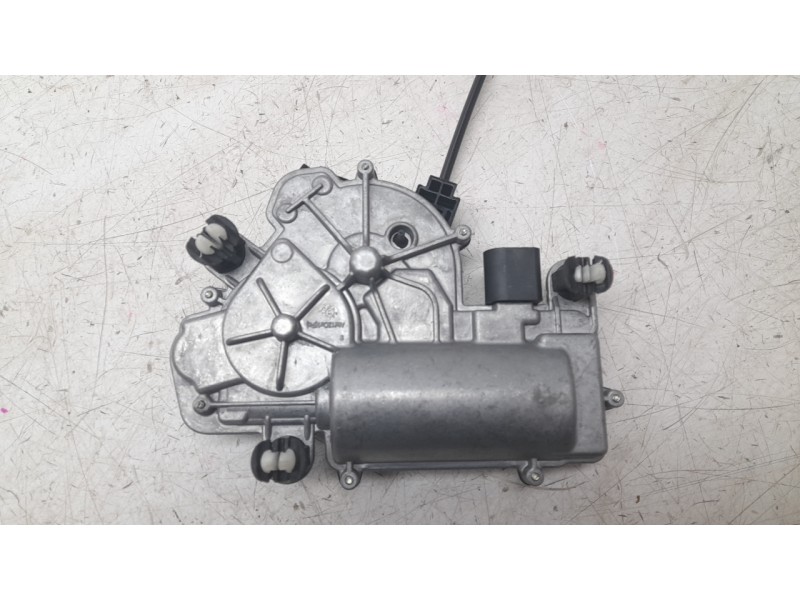 Recambio de motor cierre centralizado porton para volkswagen id.4 (e21) gtx referencia OEM IAM 3G0827887C  
