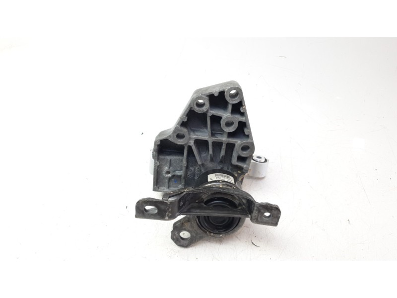 Recambio de soporte motor derecho para land rover evoque hse dynamic referencia OEM IAM JLRBJ326F012AB  