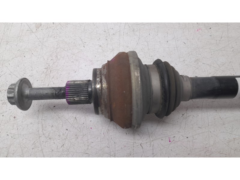 Recambio de transmision trasera derecha para volkswagen id.4 (e21) gtx referencia OEM IAM 1EA501204J  