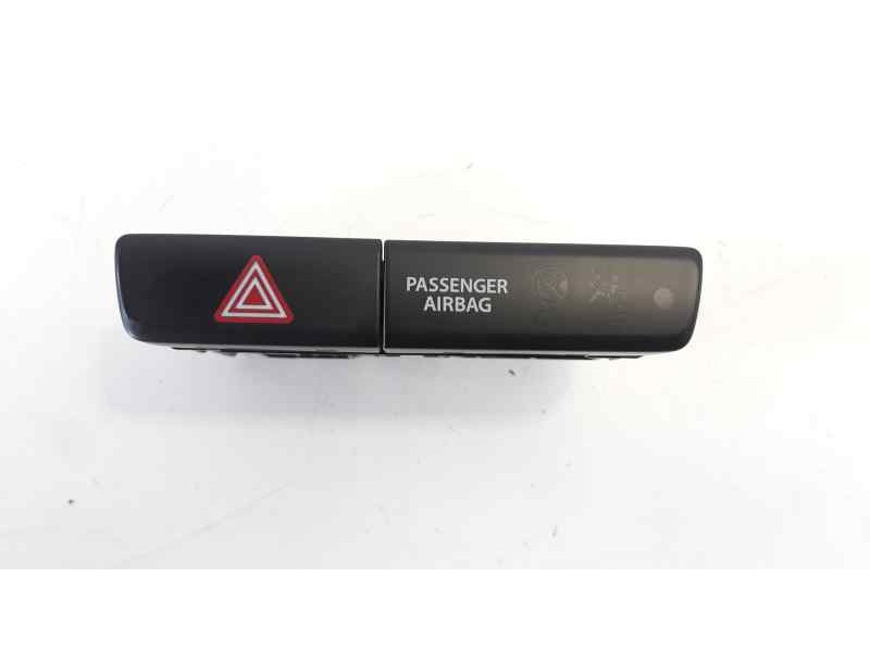 Recambio de warning para suzuki vitara 1.6 ddis comfort 4x4 referencia OEM IAM 3743054P105PK  