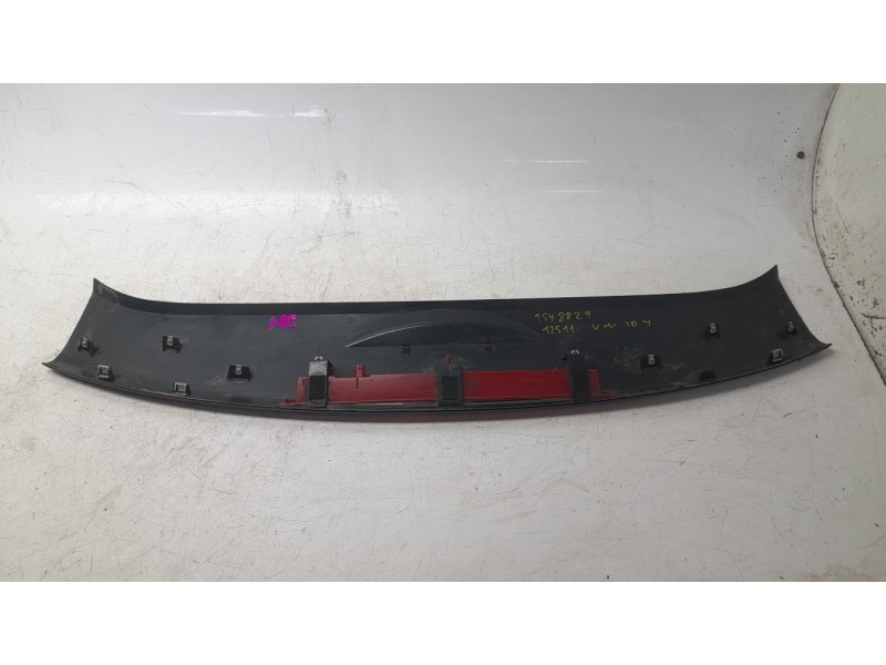 Recambio de luz central de freno para volkswagen id.4 (e21) gtx referencia OEM IAM 5H0945087  