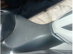 Recambio de asiento para honda nc nc 750 x (rh09) referencia OEM IAM   