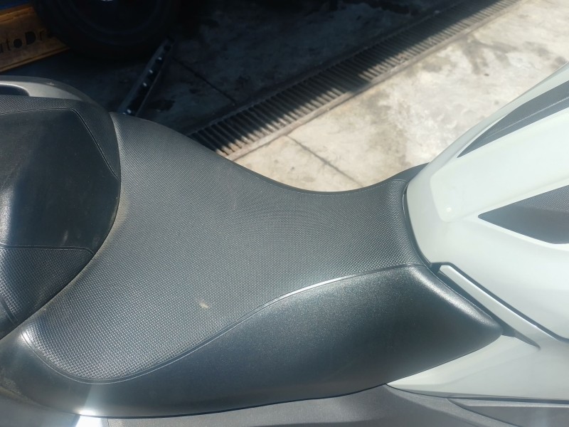 Recambio de asiento para honda nc nc 750 x (rh09) referencia OEM IAM   