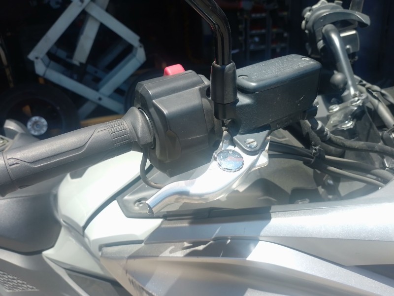 Recambio de piña luces derecha para honda nc nc 750 x (rh09) referencia OEM IAM   