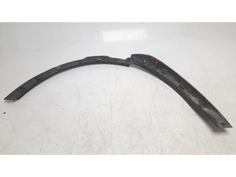 Recambio de aletin trasero izquierdo para land rover evoque referencia OEM IAM BJ32290E23  