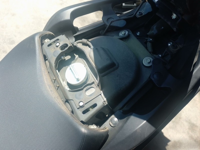 Recambio de deposito combustible para honda nc nc 750 x (rh09) referencia OEM IAM   